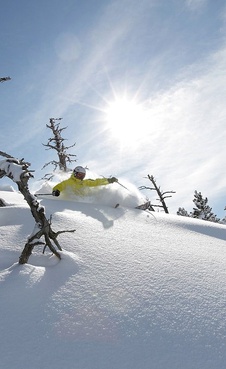 ALQUILER DE MATERIAL Hotel Chalet Val de Ruda