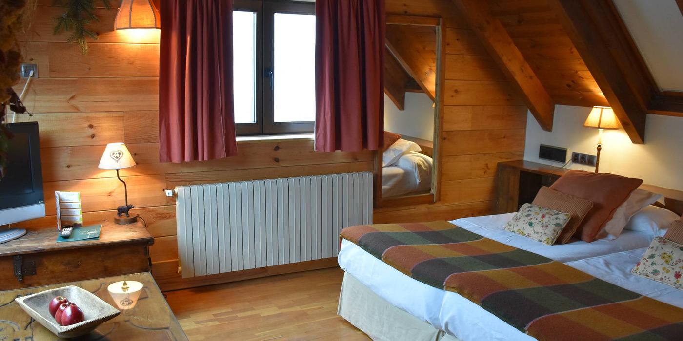 Habitación Doble con Supletoria Habitación Doble con Supletoria Hotel Val de Ruda España