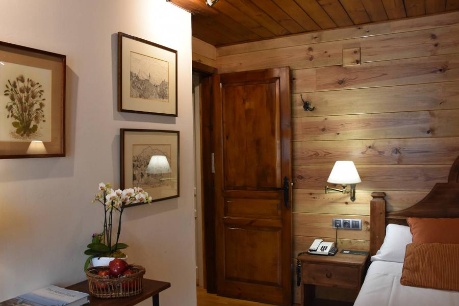 Habitación Doble Superior Habitación Doble Superior 7 Hotel Val de Ruda España